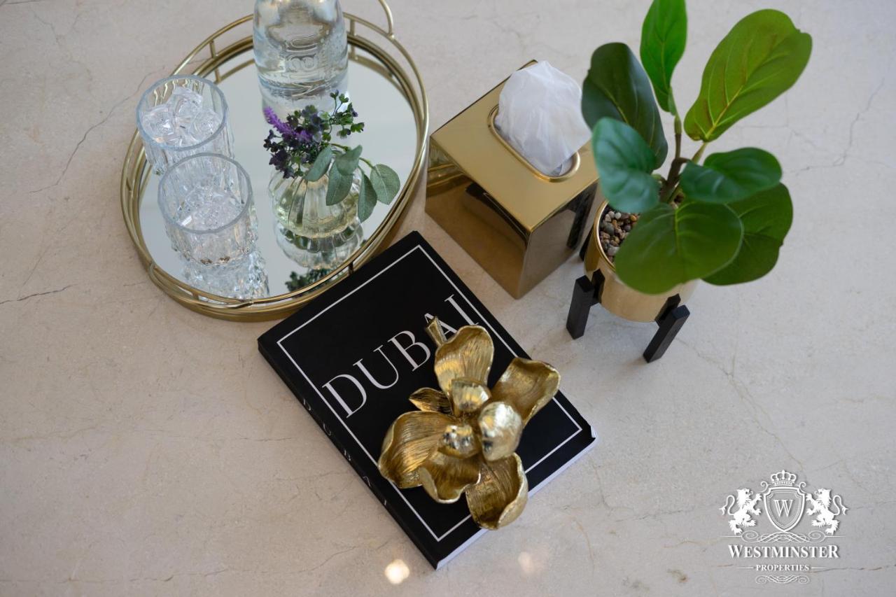 Westminster Opera Burj Khalifa Apartment Dubai