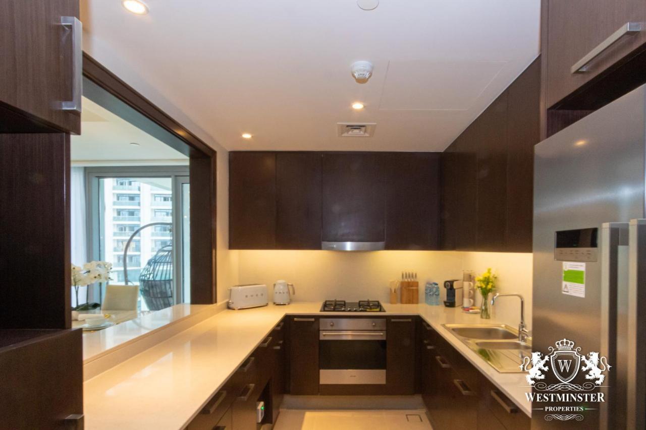 Westminster Opera Burj Khalifa Apartment Dubai